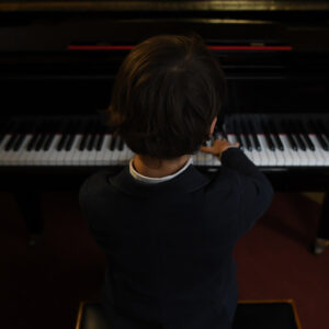 Level 1 Piano Lesson 1 Try Free